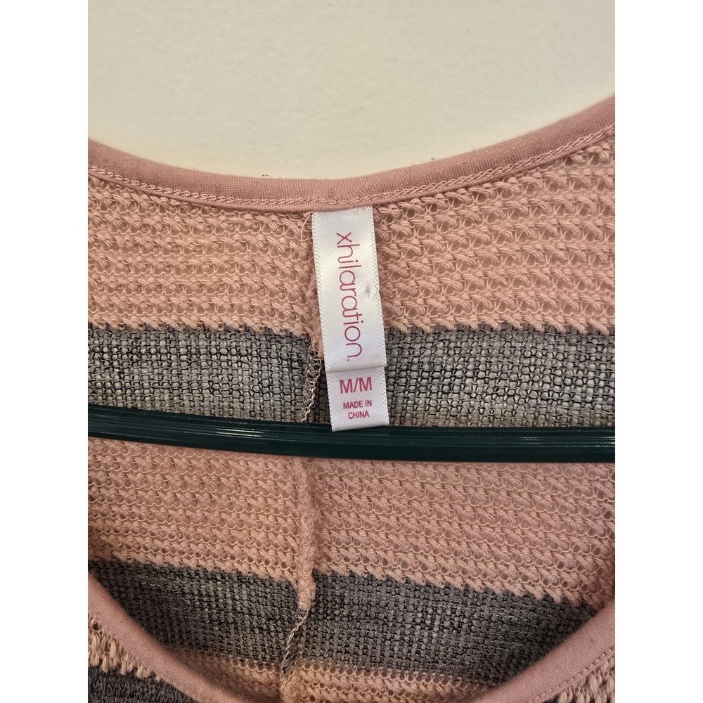 Y2K Knit Sheer Tank Top Womens M Pink Gray Striped Boho Sharkbite Hem Coastal - Picture 2 of 5